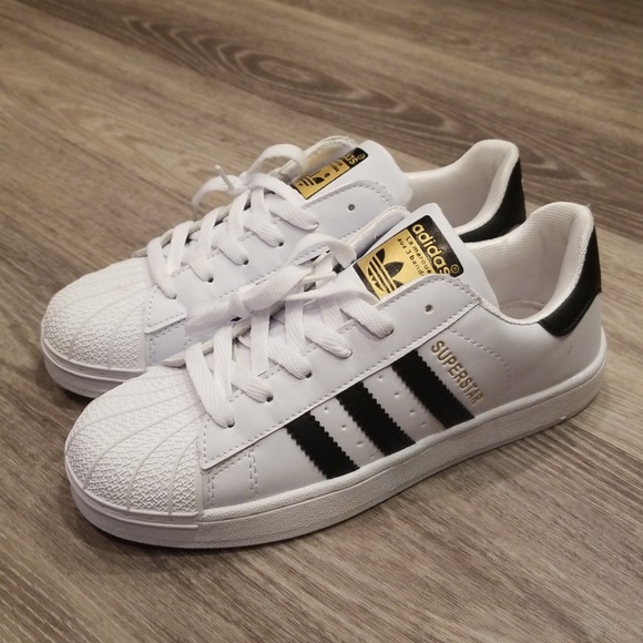 adidas Shoes - Adidas Superstar Sneaker